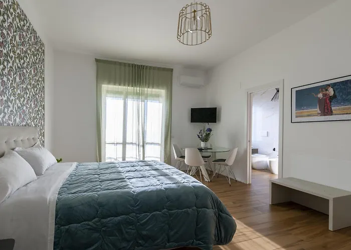 Cas' A Mare - Beachfront Luxury Suites